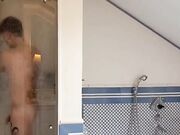Vi presento quella troia di mia sorella