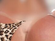 Inculata nella pausa dal mare
