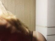 Samantha pompinara ballando in sexy lingerie