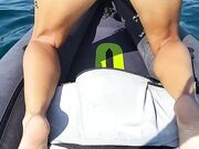 Anche in barca fa la troia