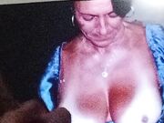 tributo su tettona