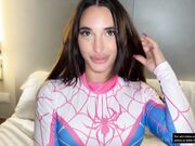 Spider girl italiana vuole il cazzo