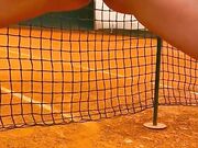 Paritina a tennis?