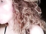 Sborra in faccia e le tettone della tua troia