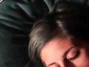Moglie ingoia lo sperma del marito Pov