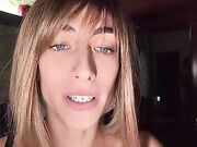 Baci proprio bene sono bagnata senti