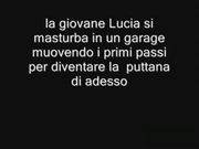 Lucia si masturba in un garage