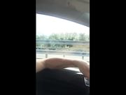 Fidanzato italiano segato mentre guida