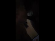 Spompina ragazzo di colore la zoccola e le piace