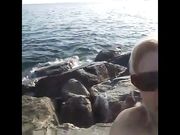 Selfie Milf italiana tettona al mare