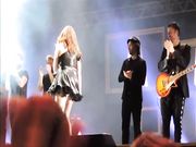 Annalisa Scarrone Upskirt in concerto