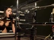 Valentina Nappi Bdsm scopata da sexmachine