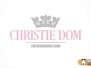 Orgia con esordienti con Christi Dom e Sissy Neri