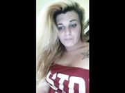 Ragazza italiana bionda le esce su Periscope