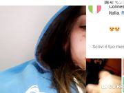 Italiana ammira superdotato che si sega in cam