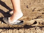 Camminando nel fango con le ballerine