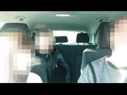 Lo facciamo in tre con la mia fianzata in auto