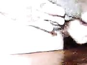 Troietta di Frosinone si masturba in webcam