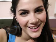 Sega Valentina Nappi con sborrata in faccia