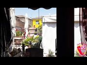 Venditore scopa casalinga italiana tettona