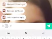 Ragazza italiana esegue tutti gli ordini su Periscope