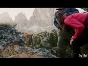 Amatoriale coppia italiana scopa in montagna