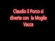 Vogliosa a casa di amici la scopo a pecorina