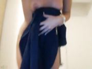 Bella ragazza torinese si masturba in webcam
