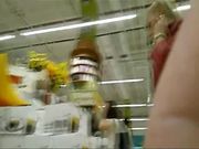 Bella Milf culona al supermercato