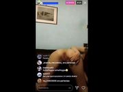 Italiana si tocca la fica su Periscope a pecorina