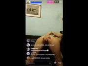 Italiana si tocca la fica su Periscope a pecorina