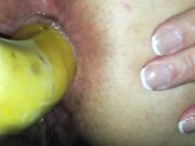 dal web la incula con una banana