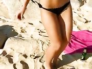 Ultimi giorni di vacanze topless al mare