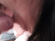 Mia moglie Ros fa un orale bendata