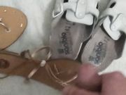 Sborro sandali e ciabatte di mia suocera