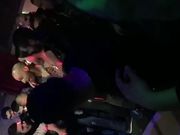 La sarda Martina Smeraldi masturbata in discoteca