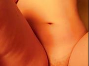 Teen si fa sborrare dentro mentre i suoi sono al lavoro