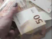Money Slave generoso
