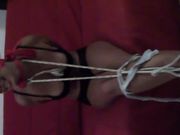 La schiava legata e bendata