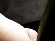 Moglie italiana si masturba con cetriolo in quarantena