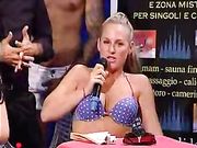 alessia bergamo  sexybar nuda sesso corrado fumagalli