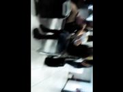 Scosciata a Fiumicino in aeroporto