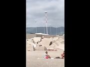 Beccati a scopare in spiaggia a Salerno