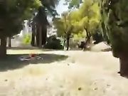 SCUSATE IL DISTURBO - Coppia beccata a scopare al parco