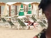 Diciottenne spompina vecchio in spiaggia a Jesolo