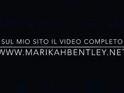 Marikah Bentley pedicure per i propri sudditi