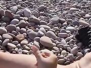 Fidanzata mi sega in spiaggia in Liguria