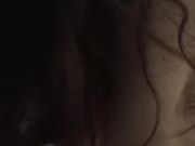 Le sue bellissime tette che ballano mentre scopiamo