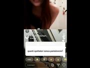 Amiche italiane fanno le zoccole su Periscope