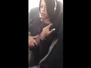 Masturbo in aereo mia moglie dominicana